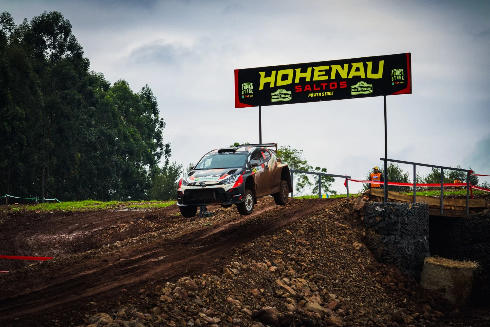Rally-WM heute in Hohenau: 3 Saltos wird zur internationalen Motorsportbühne