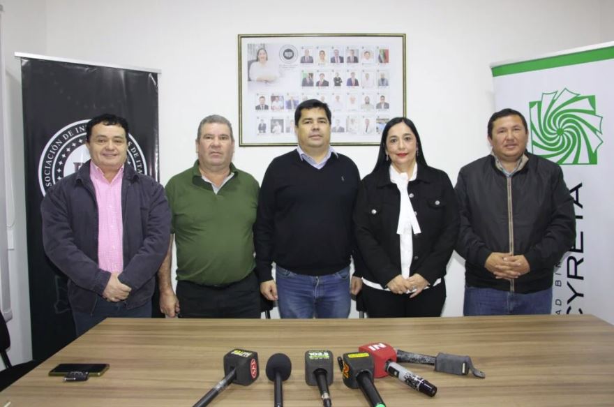 Saatgut und landwirtschaftliche Betriebsmittel des Programms PRO PY/Itapúa. Das Programm unterstützt kleine landwirtschaftliche Betriebe im Departamento Itapúa.